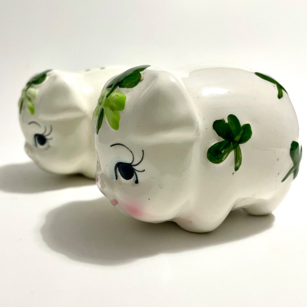 Vintage Piggy Clover Ceramic Salt & Pepper Shakers